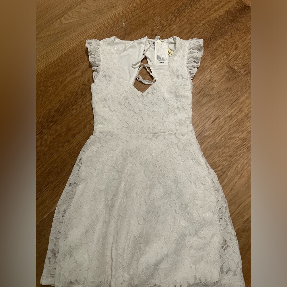 White fomal dress